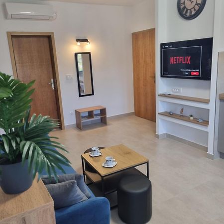 Apartment Oliva Крк Экстерьер фото